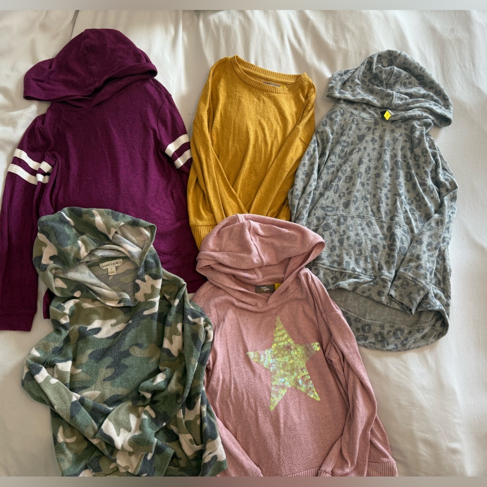 Girls size S (6-7) Long Sleeve Bundle